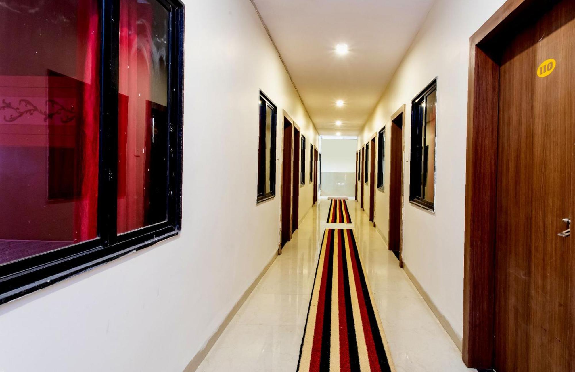 Hotel O Apple Tree Indore Luaran gambar