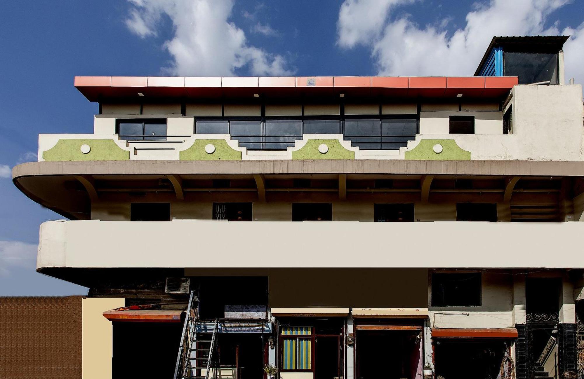 Hotel O Apple Tree Indore Luaran gambar