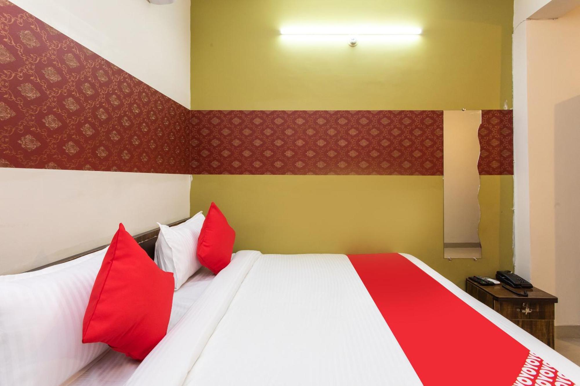 Hotel O Apple Tree Indore Luaran gambar